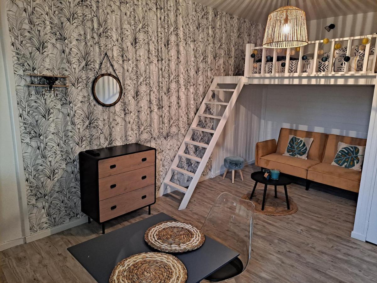 شقة روشفور  في Studio Renove Et Patio Pour Velo المظهر الخارجي الصورة