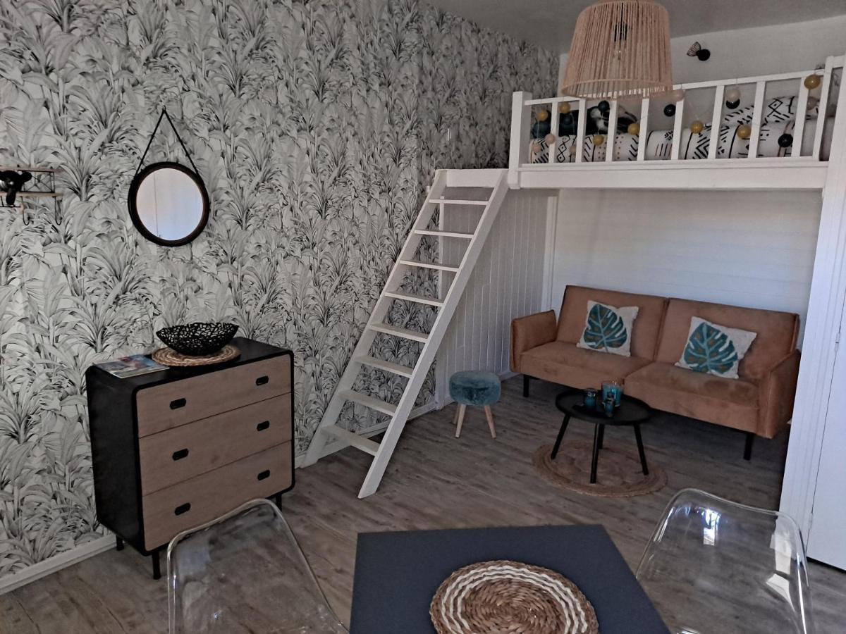 شقة روشفور  في Studio Renove Et Patio Pour Velo المظهر الخارجي الصورة